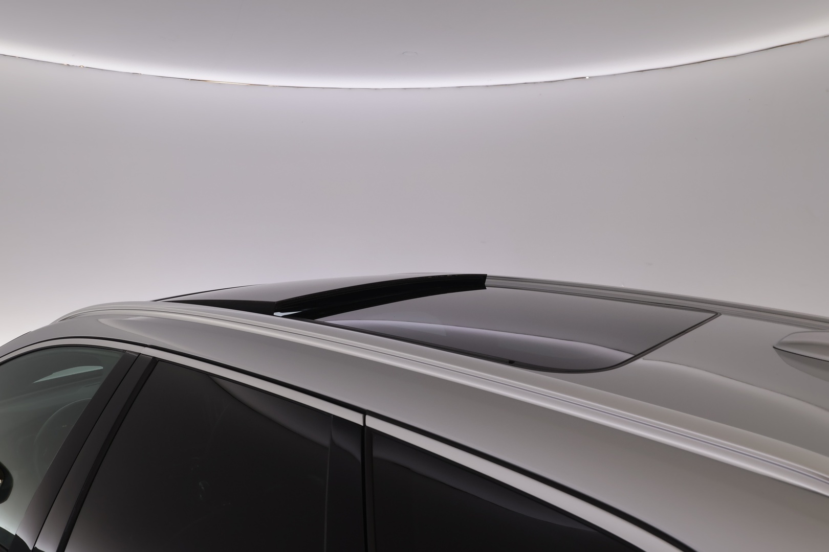 VOLVO XC60 2018