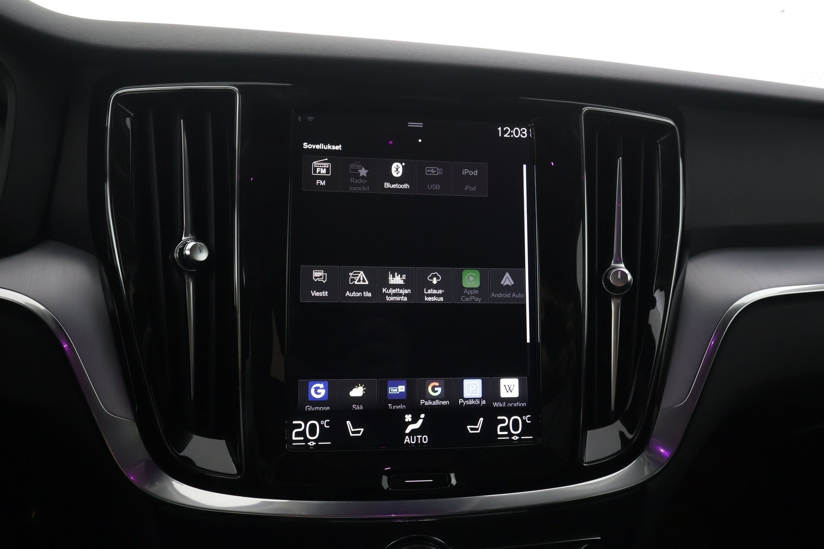 VOLVO V60 2020