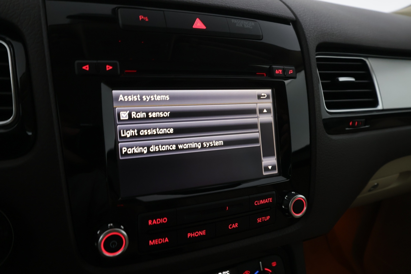 VOLKSWAGEN Touareg 2011