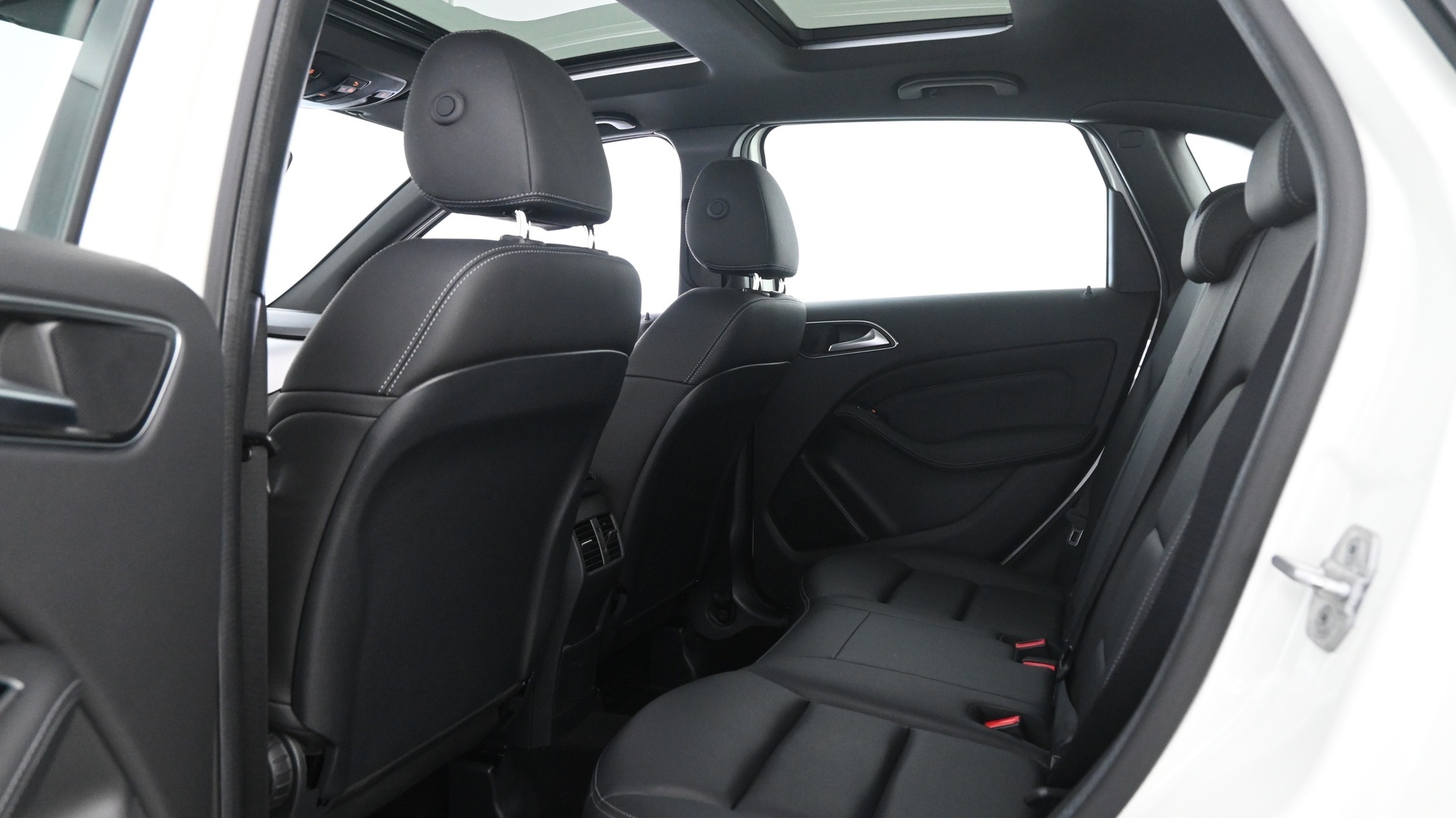 MERCEDES-BENZ B 2017