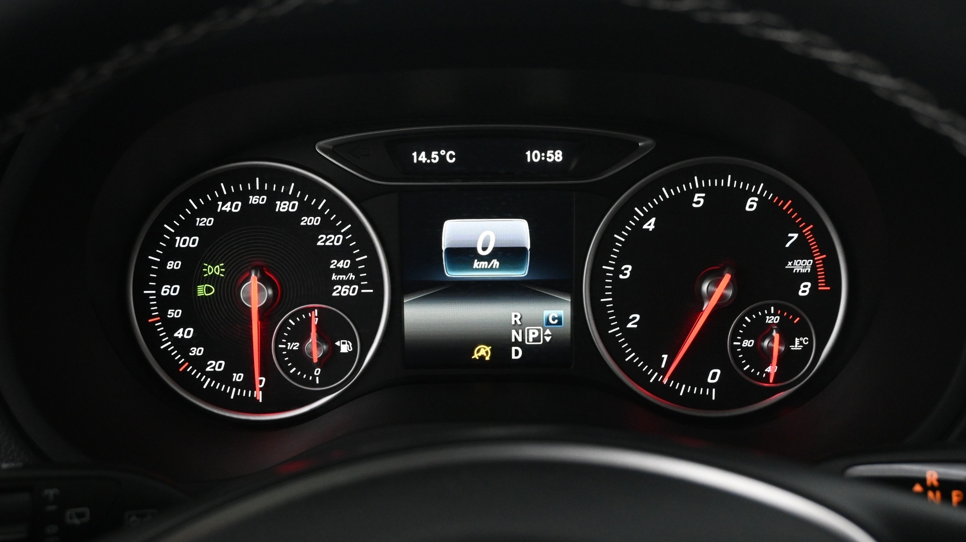 MERCEDES-BENZ B 2017