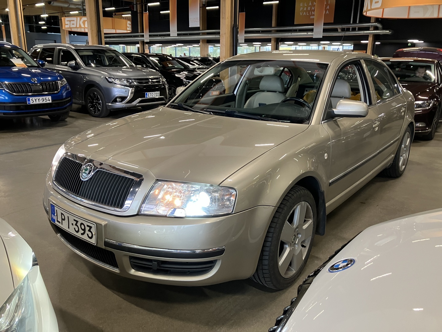 SKODA Superb 2006