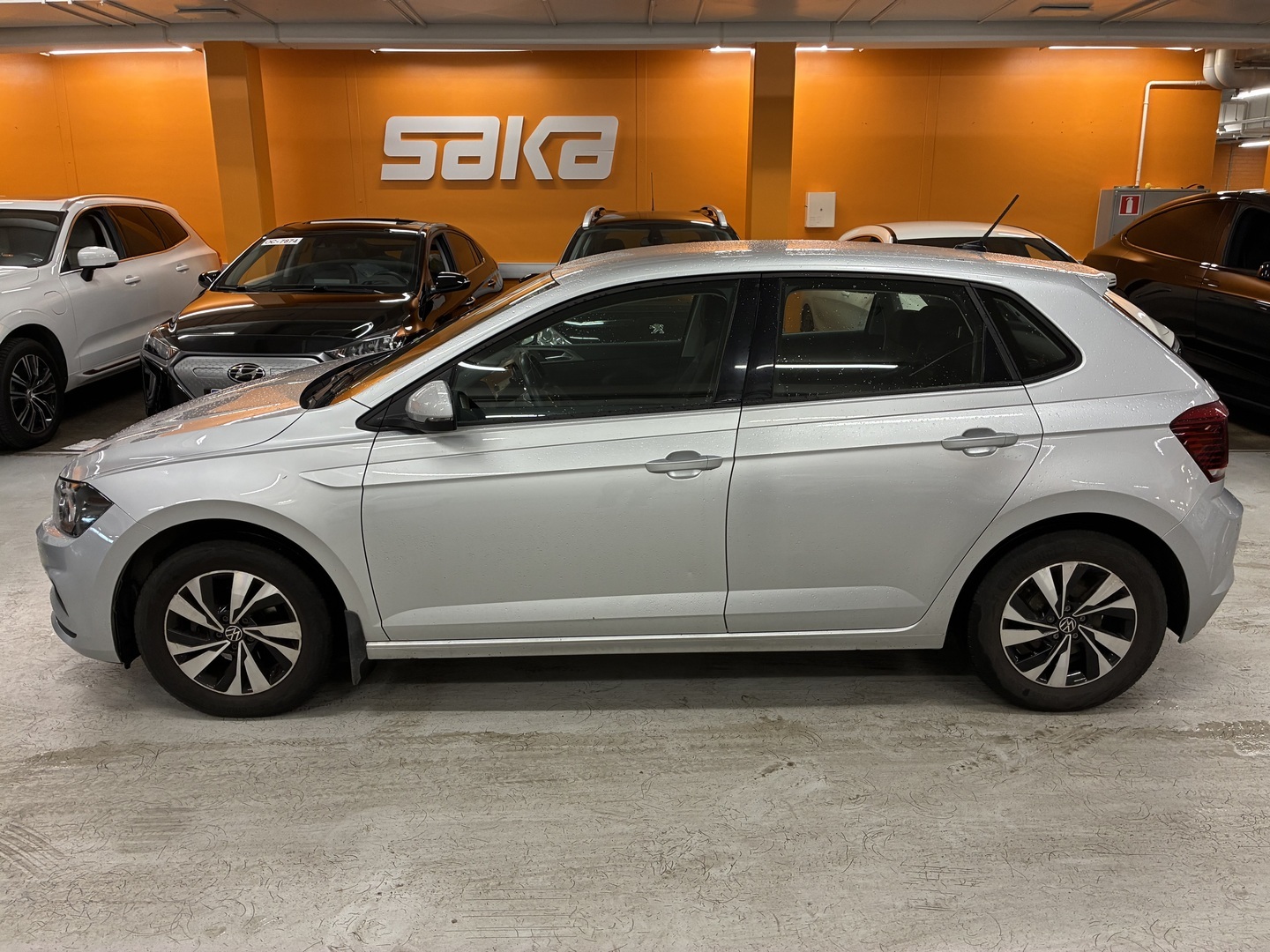 VOLKSWAGEN Polo 2020