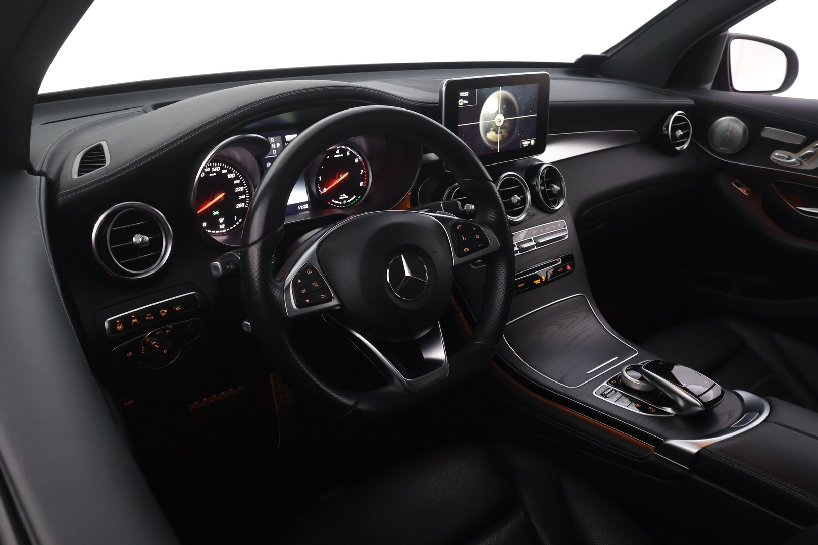 MERCEDES-BENZ GLC 2018