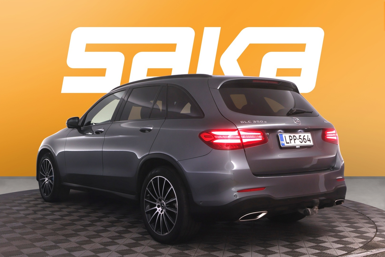 MERCEDES-BENZ GLC 2018