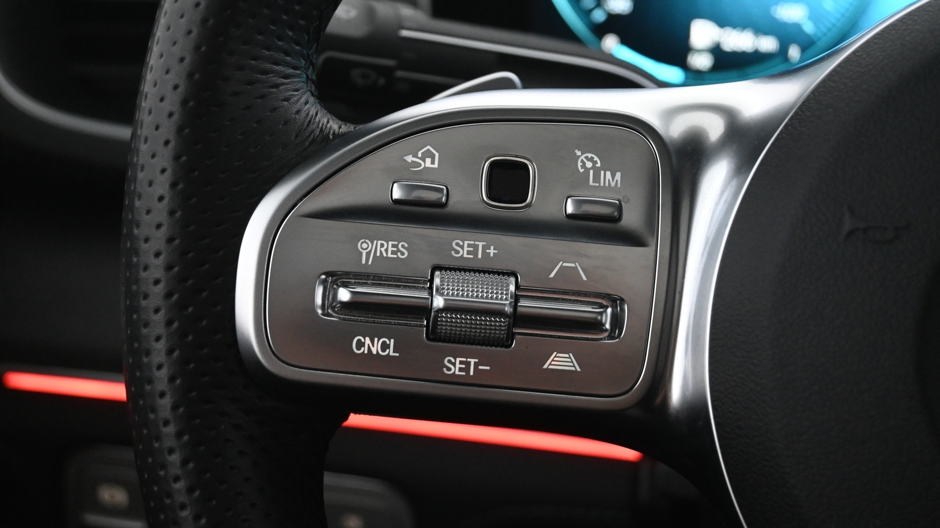 MERCEDES-BENZ GLE 2022