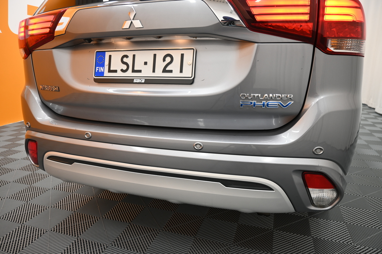 MITSUBISHI OUTLANDER PHEV 2019