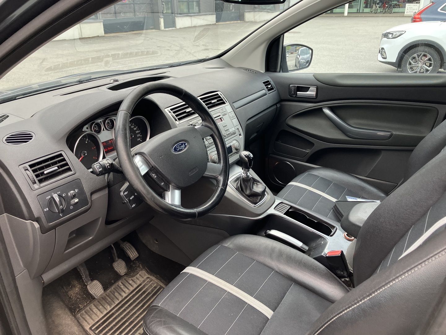 FORD Kuga 2010