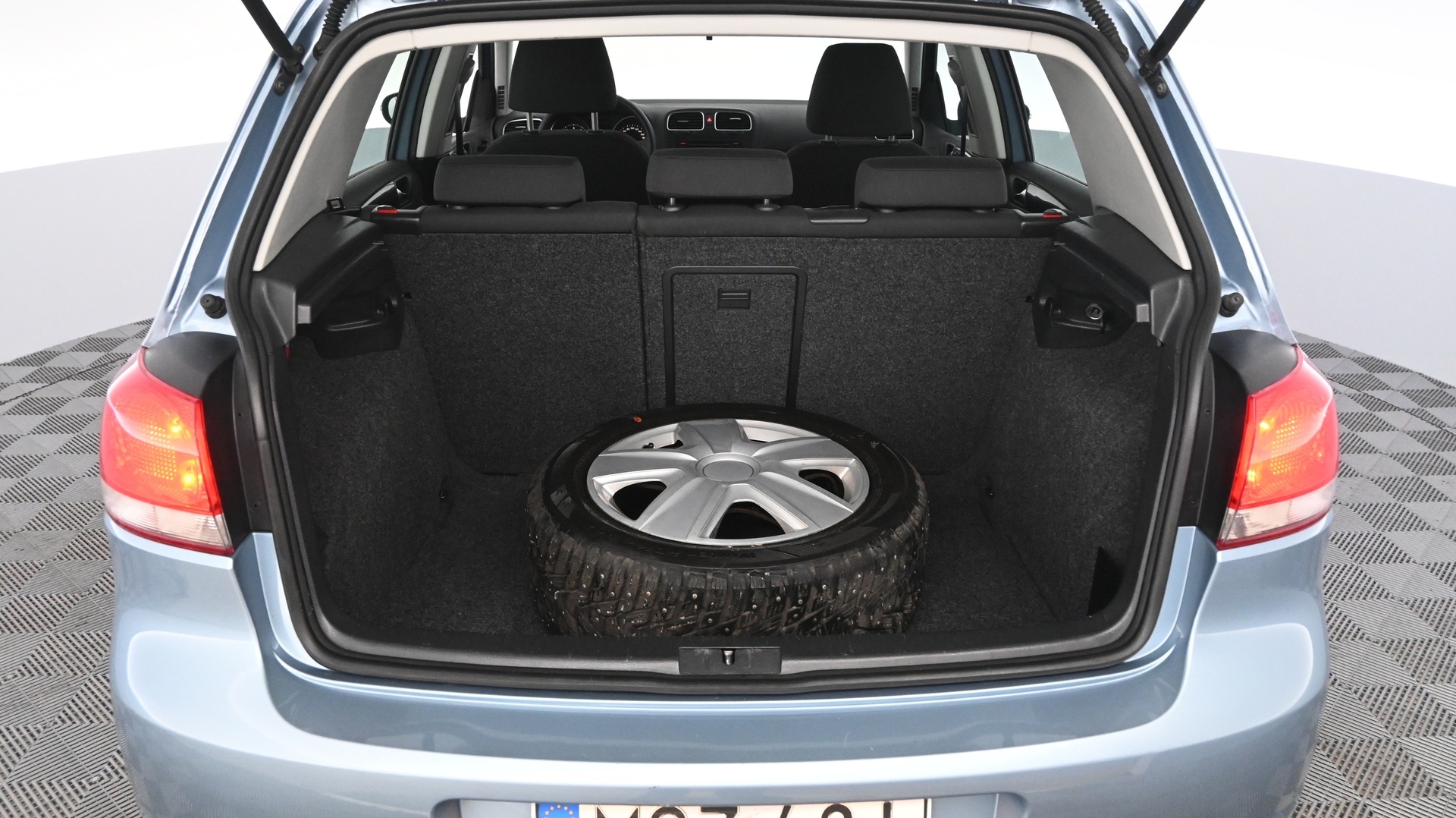 VOLKSWAGEN Golf 2010