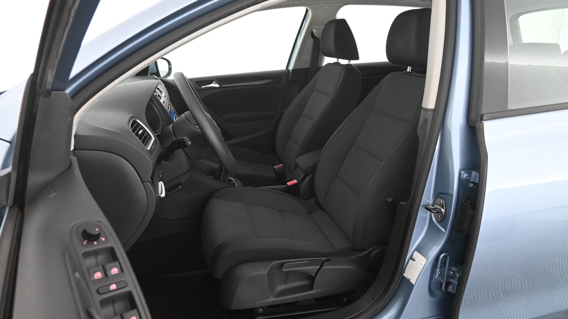 VOLKSWAGEN Golf 2010