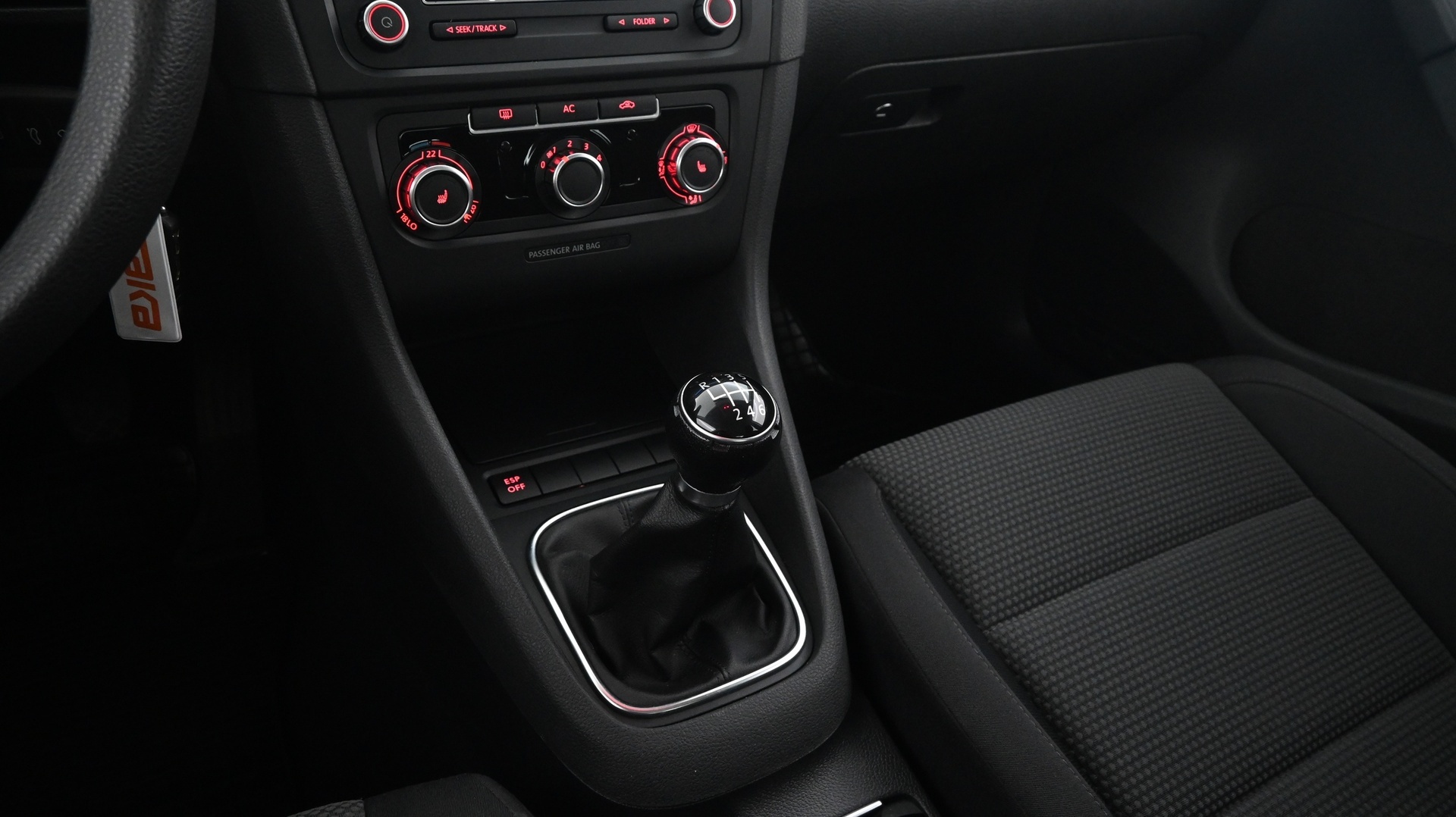 VOLKSWAGEN Golf 2010