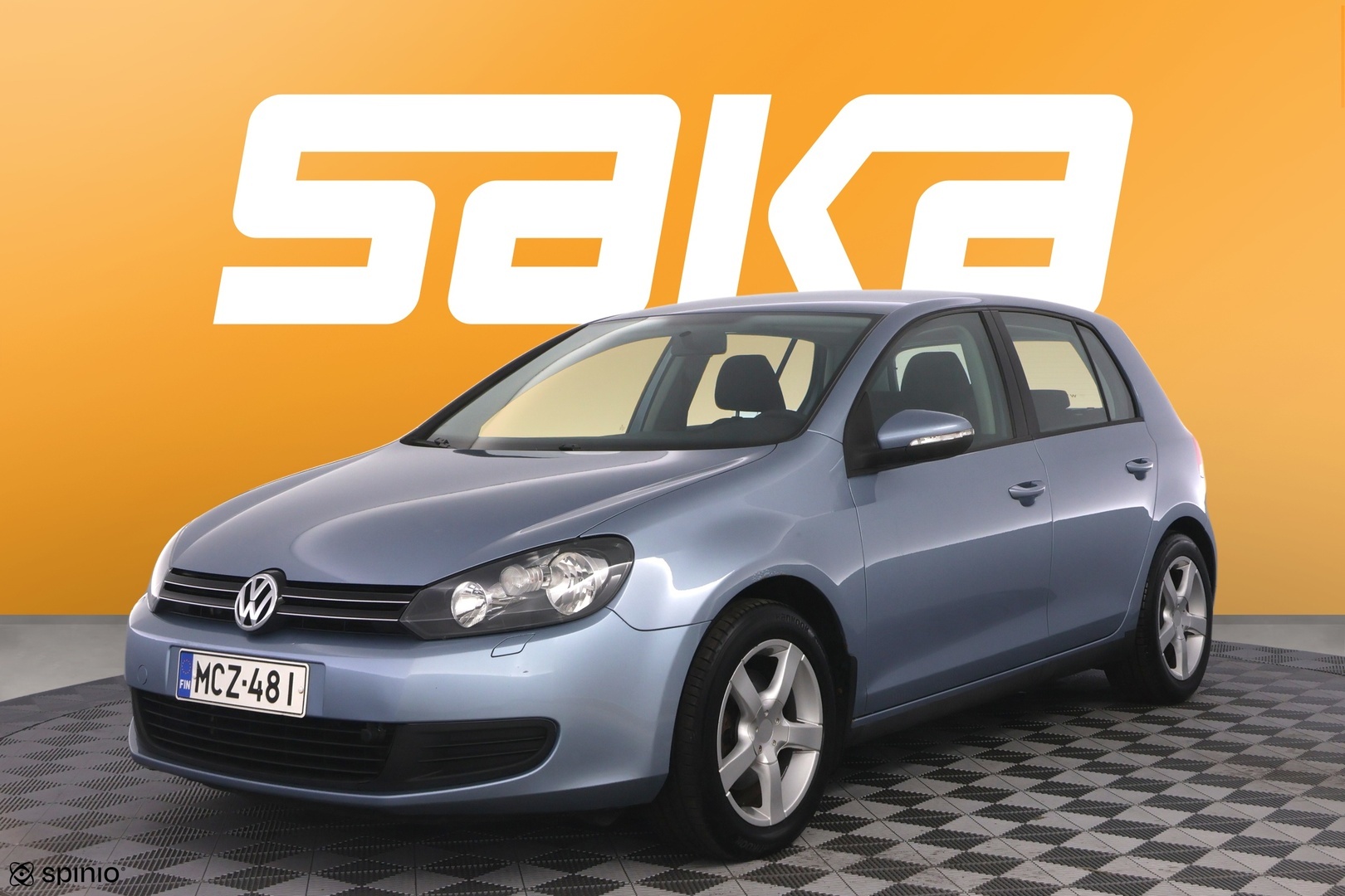 VOLKSWAGEN Golf 2010