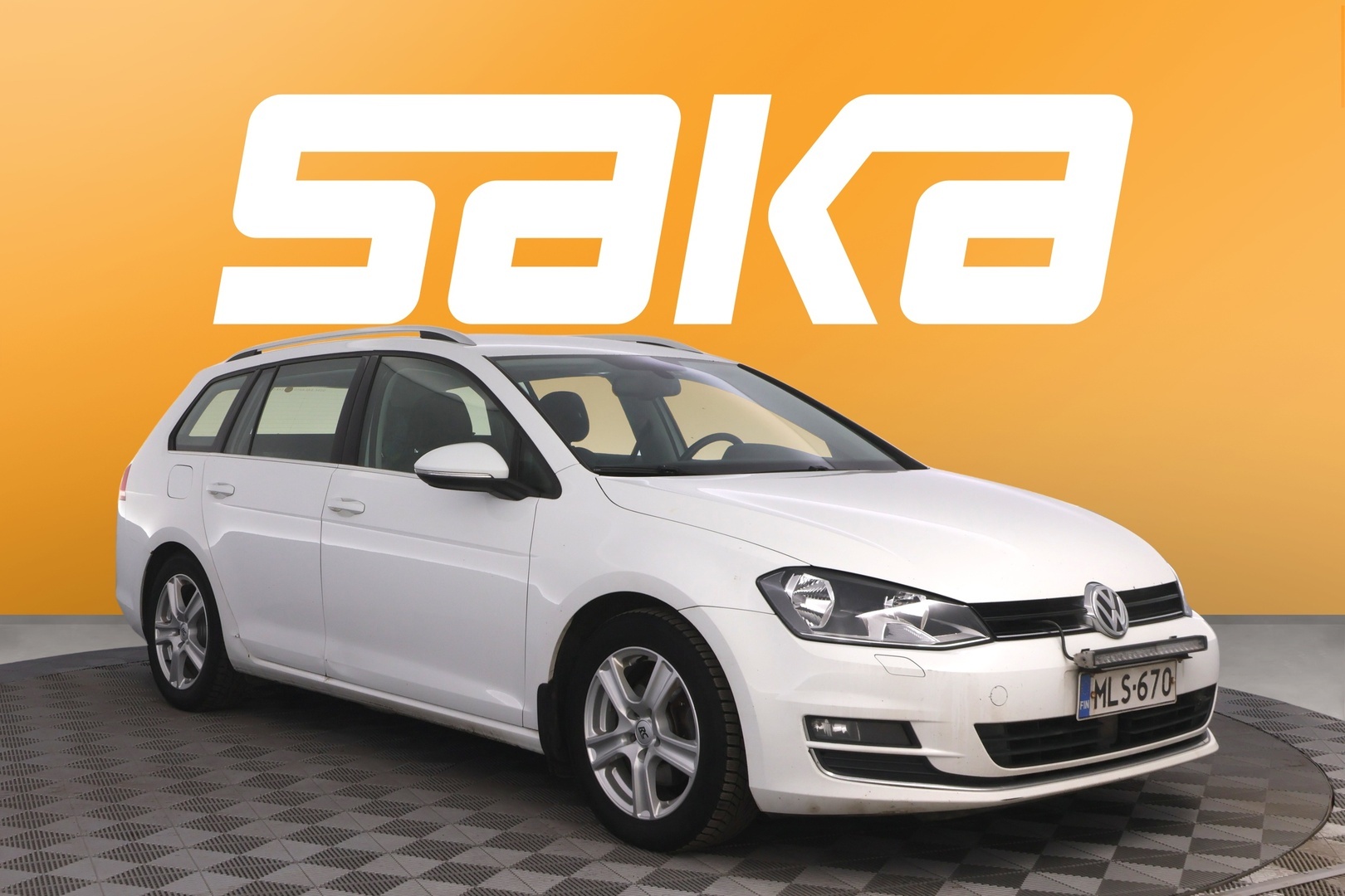 VOLKSWAGEN Golf 2014