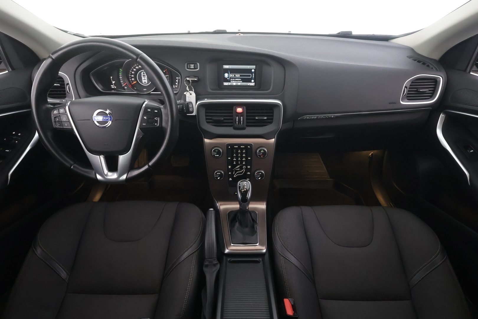 VOLVO V40 Cross Country 2016