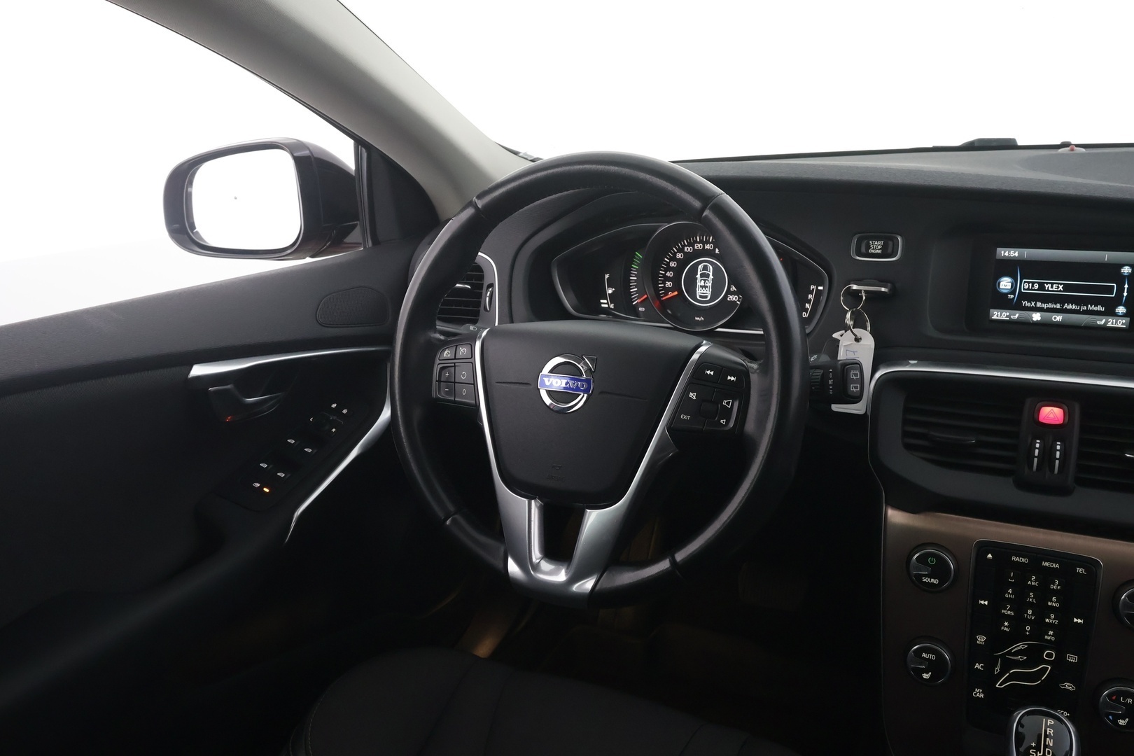 VOLVO V40 Cross Country 2016
