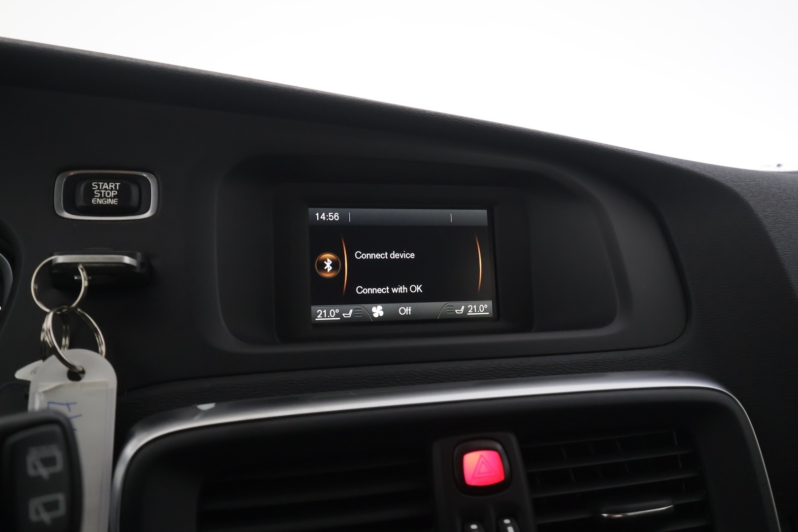 VOLVO V40 Cross Country 2016