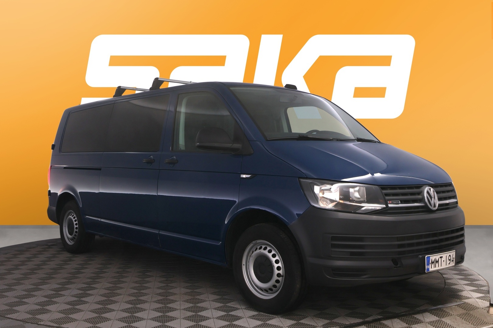 VOLKSWAGEN Caravelle 2016