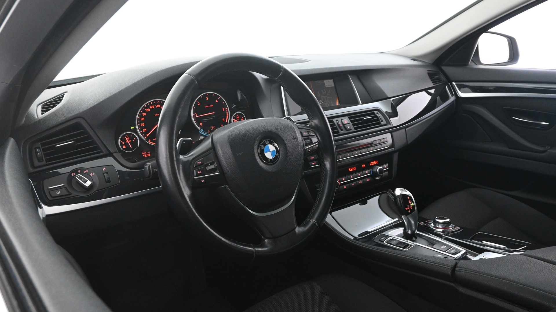 BMW 518 2014