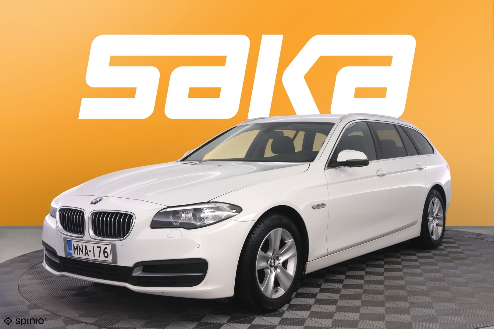 BMW 518 2014