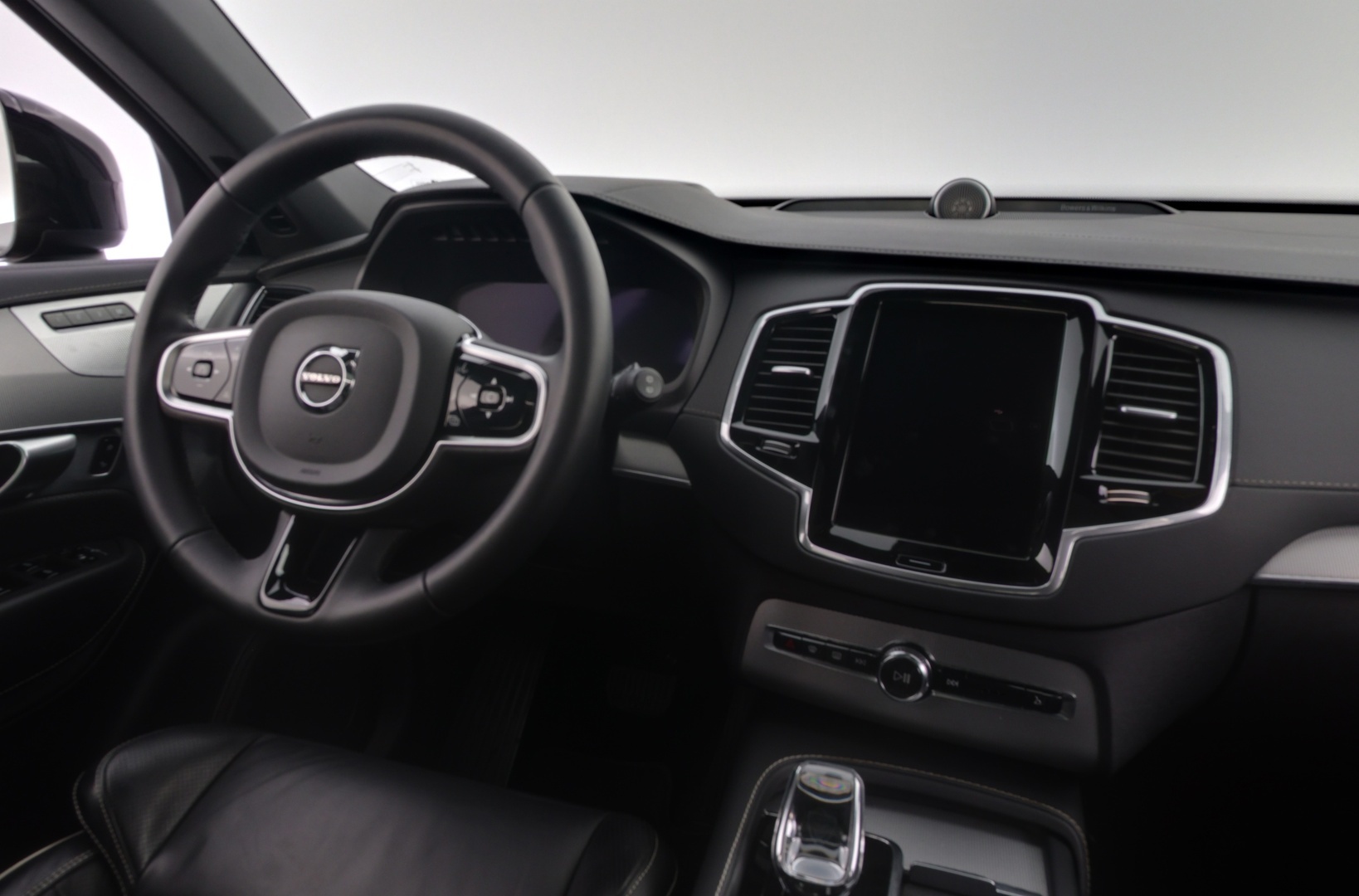 VOLVO XC90 2024
