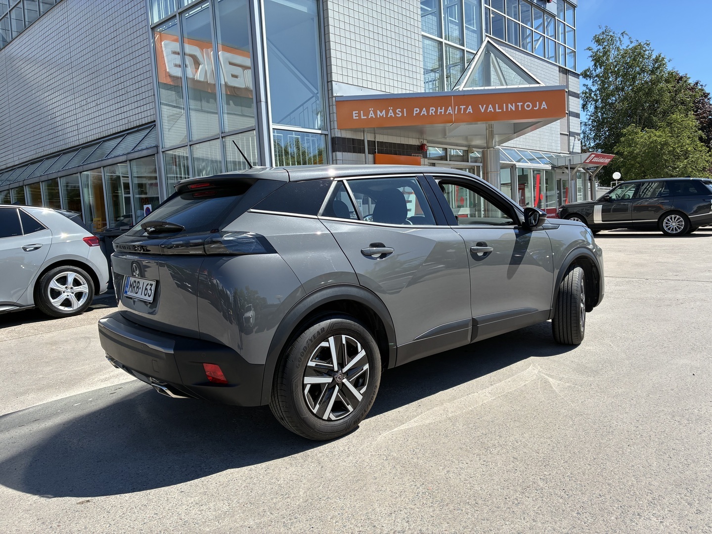 PEUGEOT 2008 2024