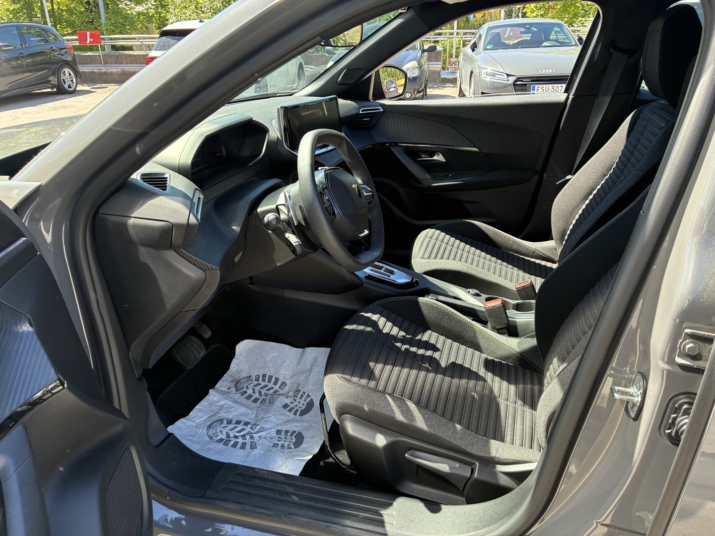 PEUGEOT 2008 2024