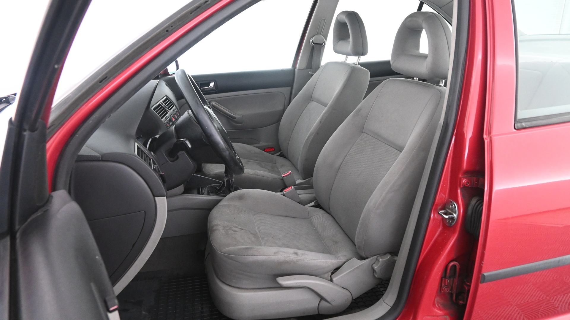 VOLKSWAGEN Bora 2001