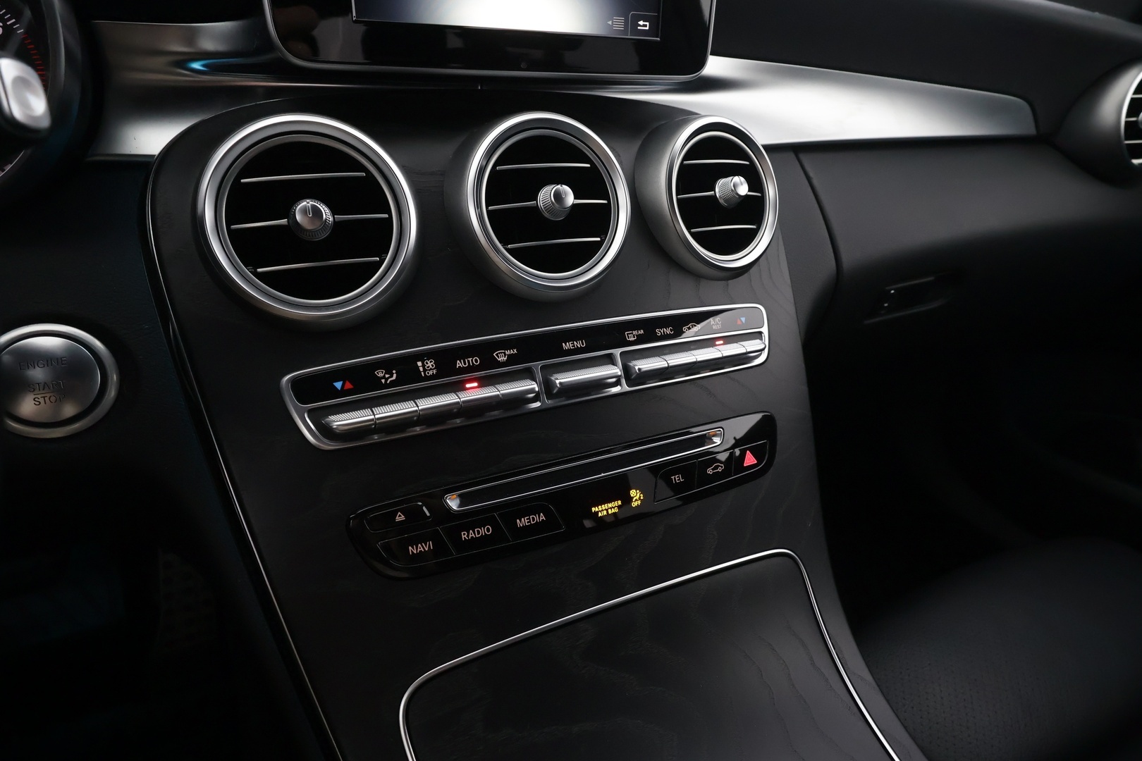 MERCEDES-BENZ C 2017