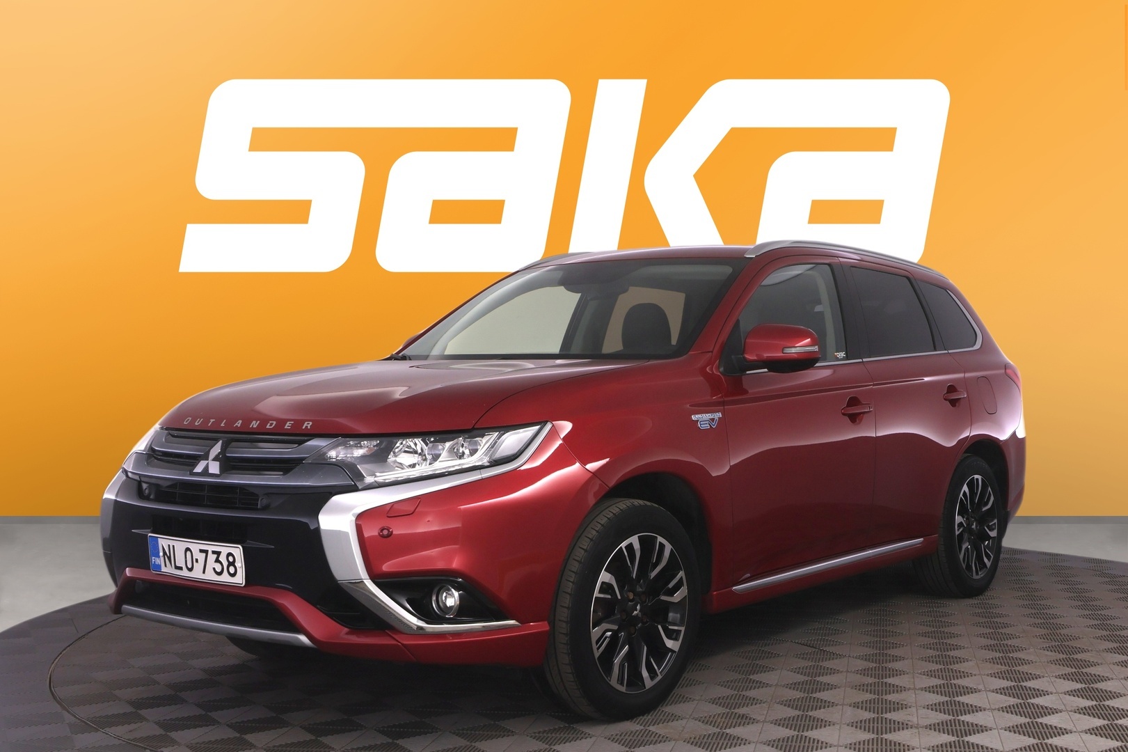 MITSUBISHI Outlander PHEV 2016