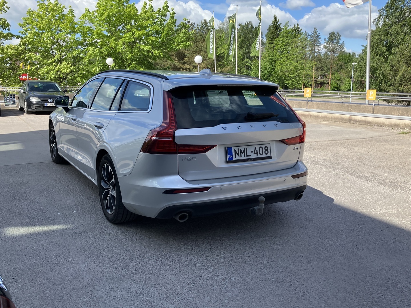 VOLVO V60 2022