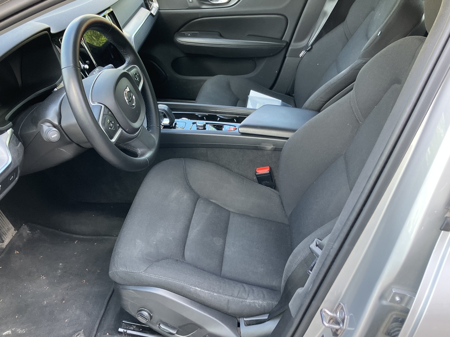 VOLVO V60 2022