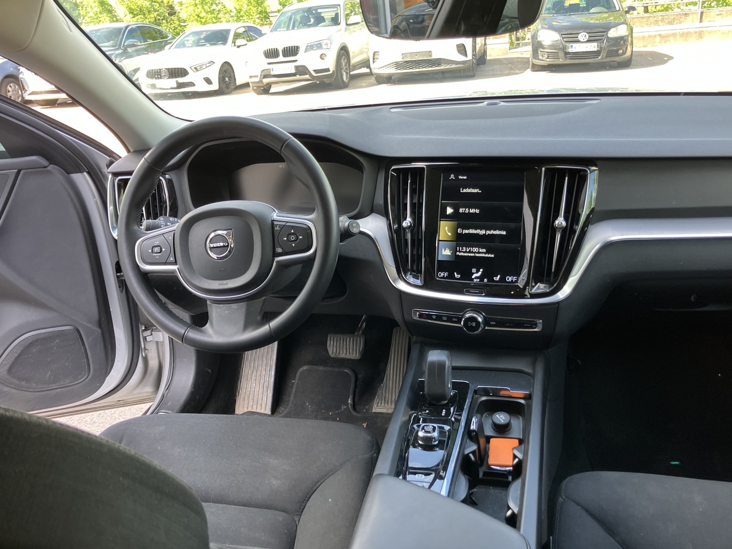 VOLVO V60 2022