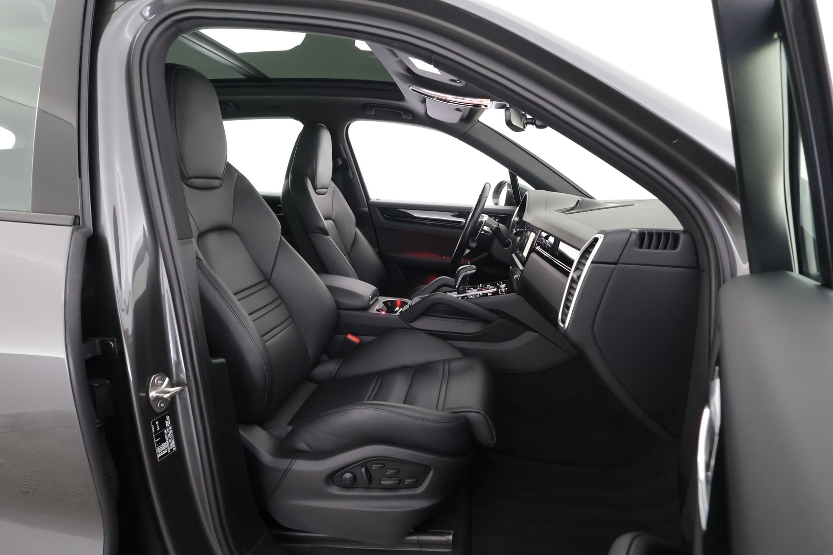 PORSCHE Cayenne 2022