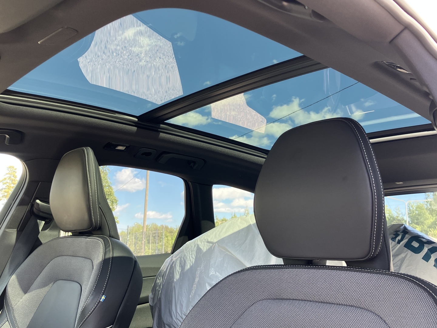 VOLVO XC60 2024