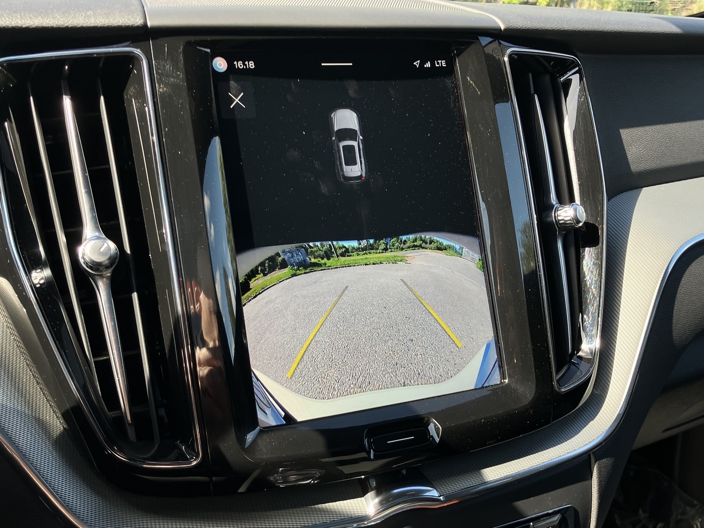 VOLVO XC60 2024