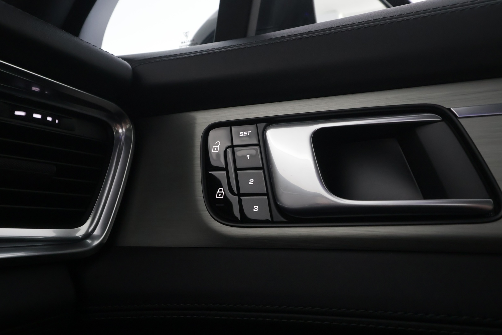 PORSCHE Panamera 2021