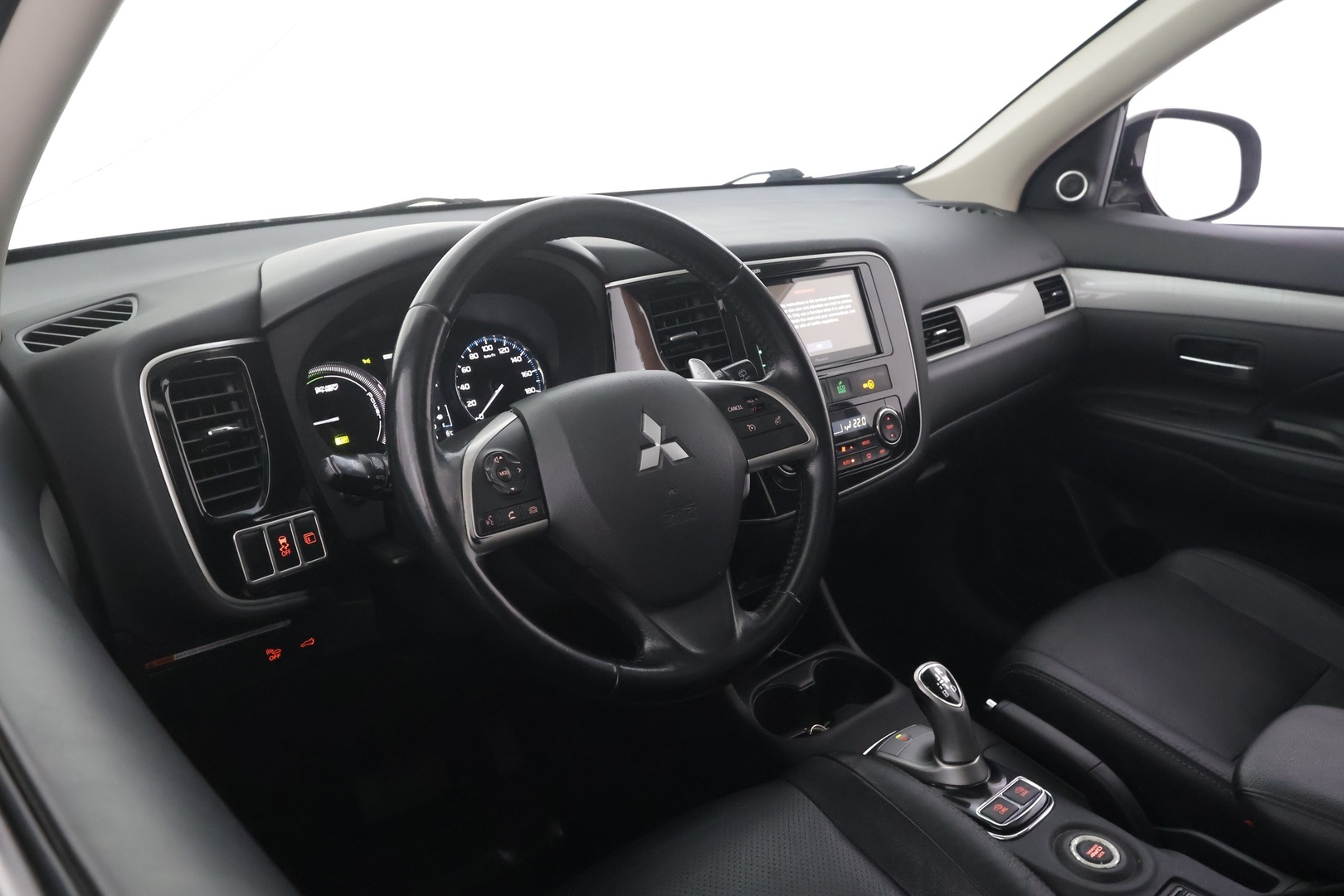 MITSUBISHI OUTLANDER PHEV 2014