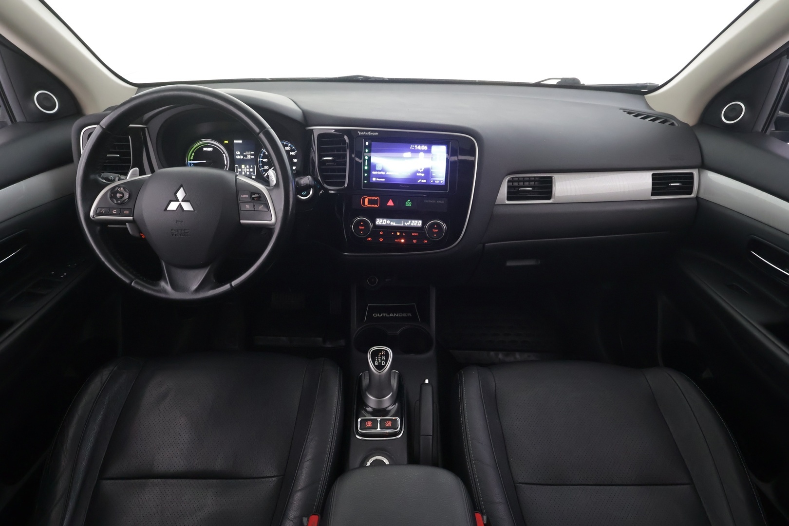 MITSUBISHI OUTLANDER PHEV 2014