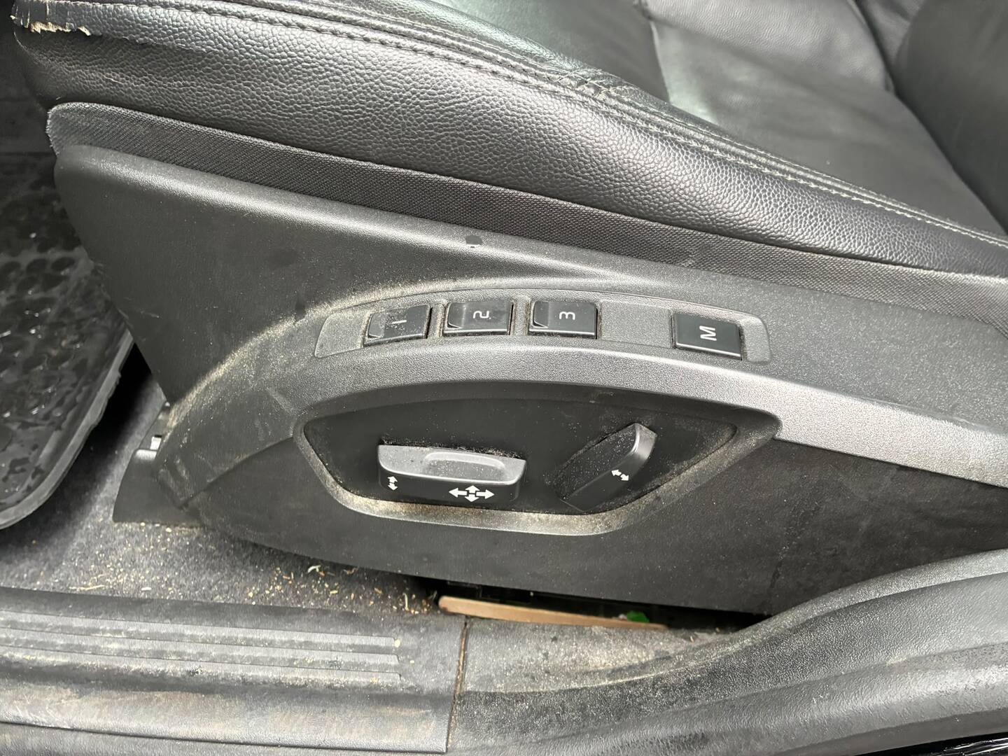 VOLVO V50 2012
