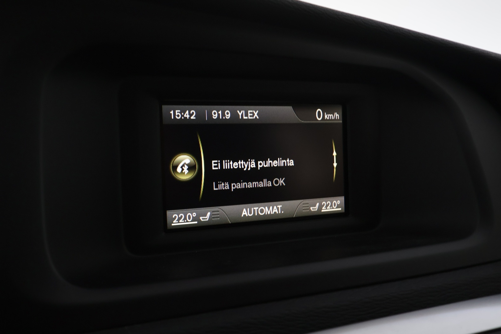 VOLVO V40 2017