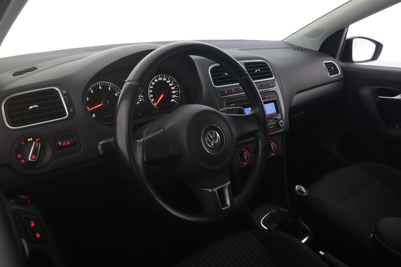 VOLKSWAGEN Polo 2010