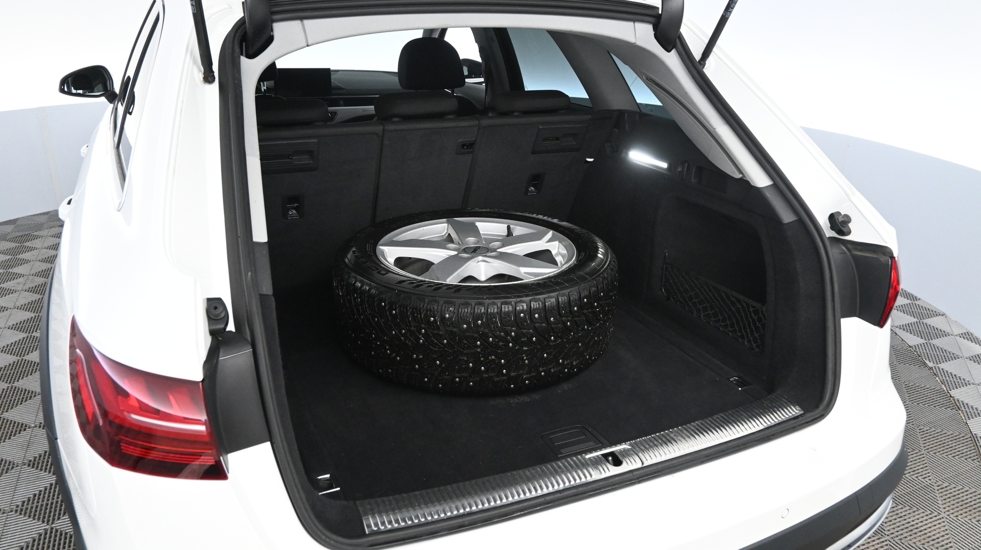 AUDI A4 ALLROAD 2021