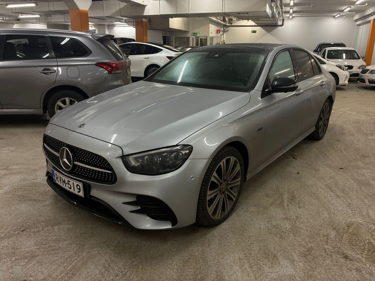 MERCEDES-BENZ E 2021