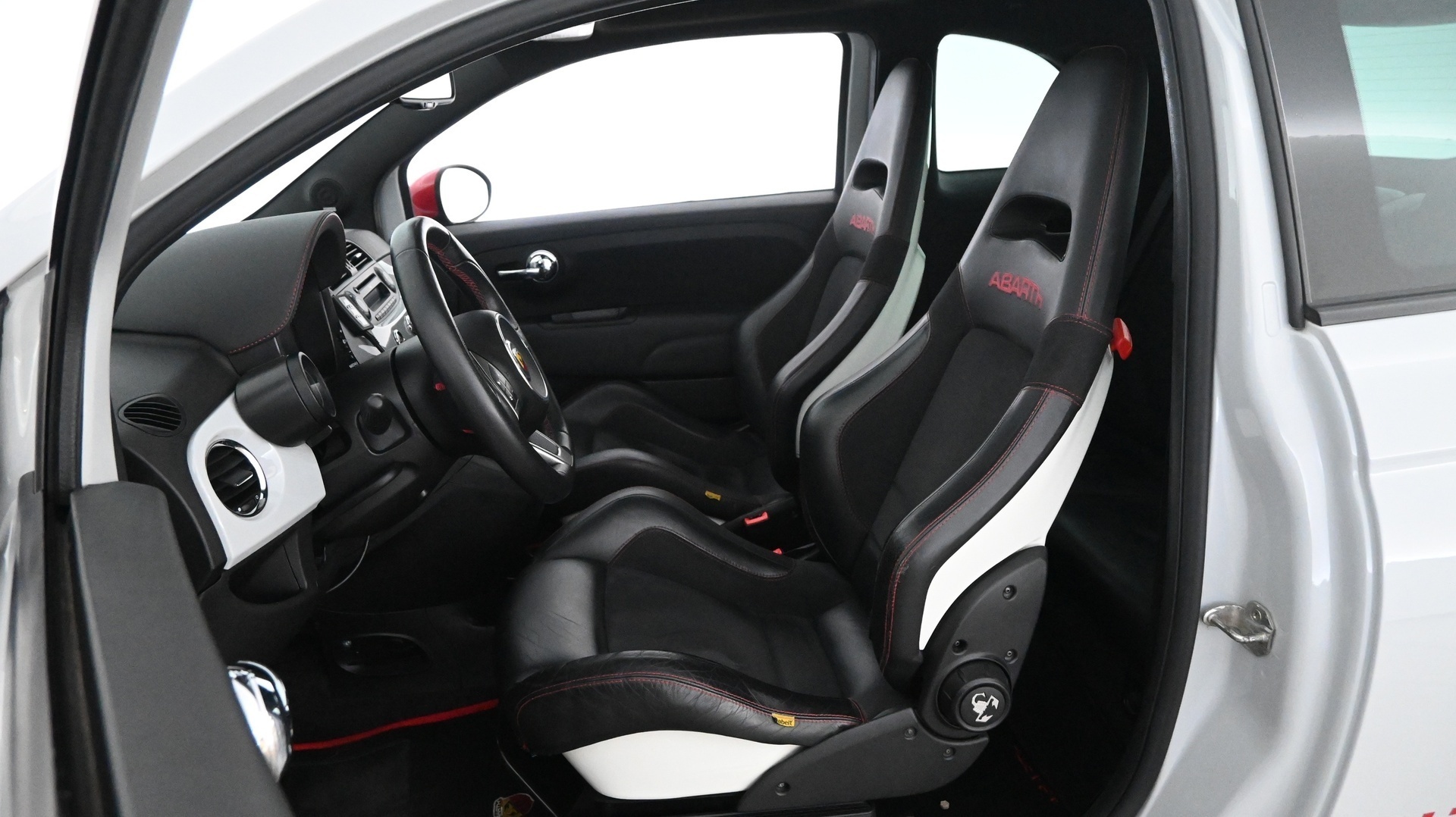 FIAT-ABARTH 500 2011