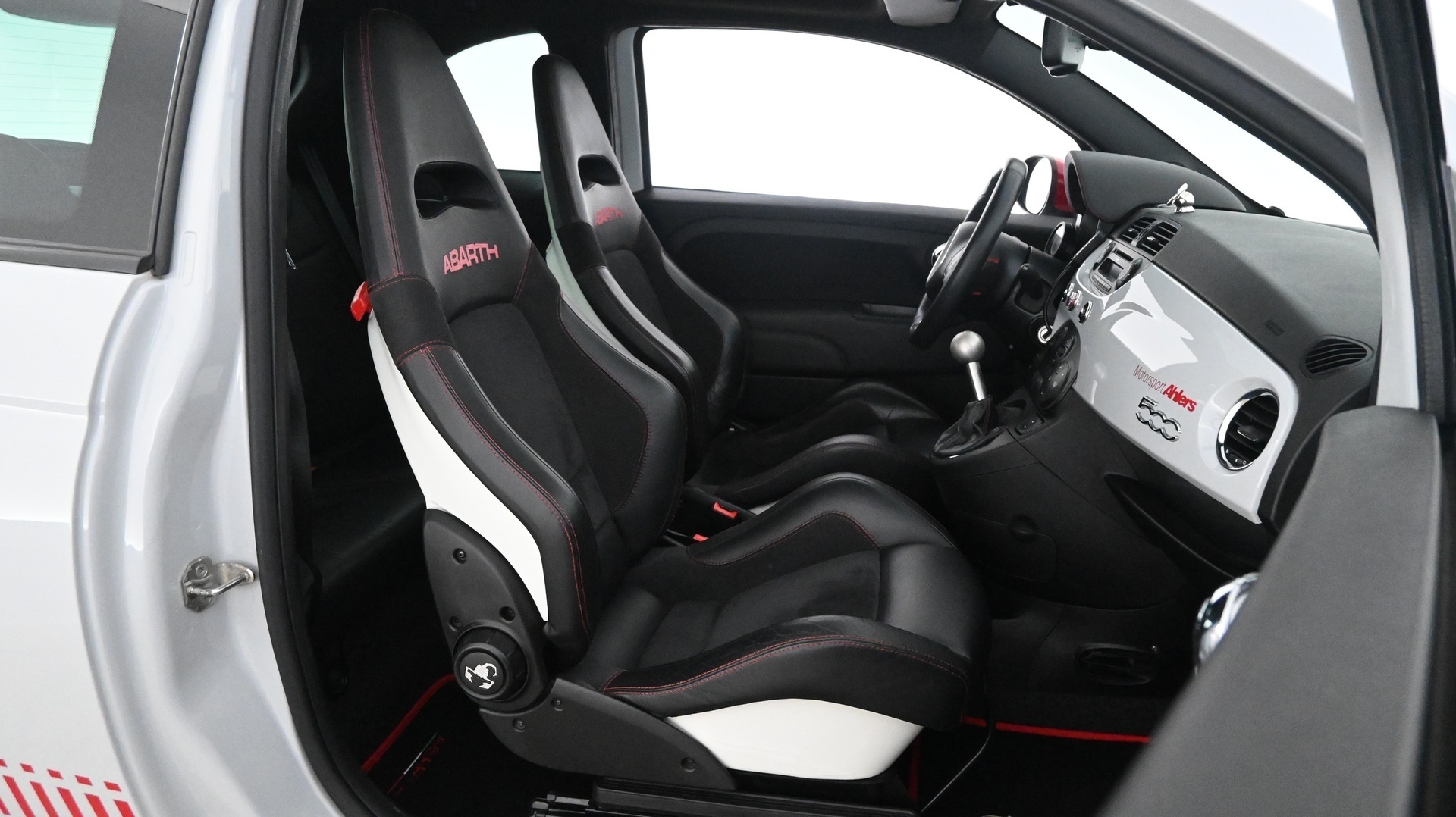 FIAT-ABARTH 500 2011