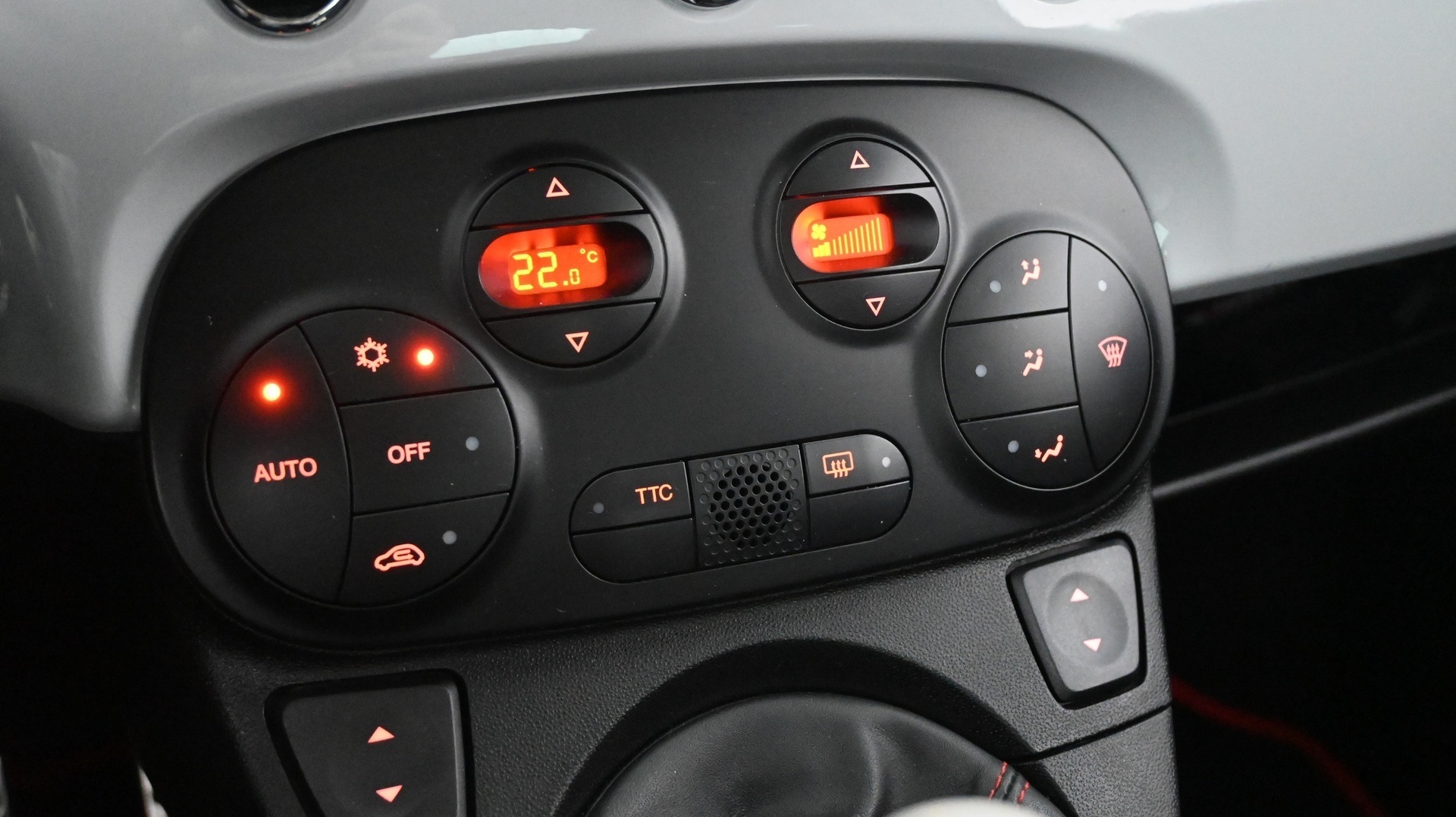 FIAT-ABARTH 500 2011