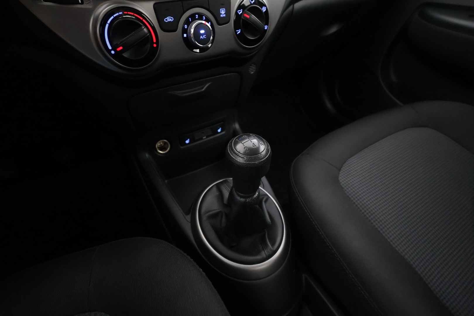 HYUNDAI I20 2014