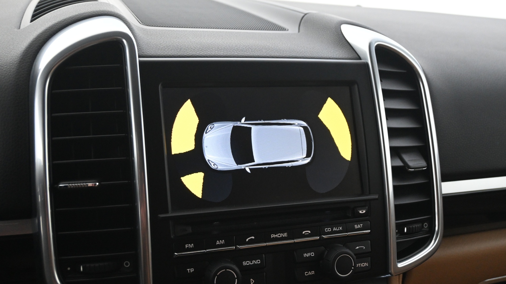 PORSCHE Cayenne 2015