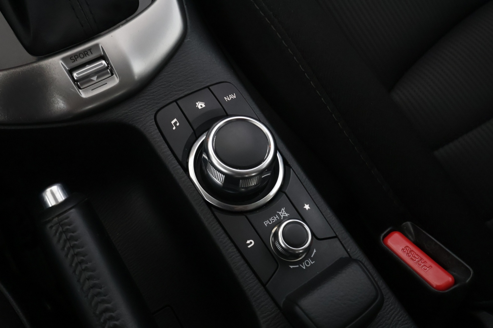 MAZDA CX-3 2016