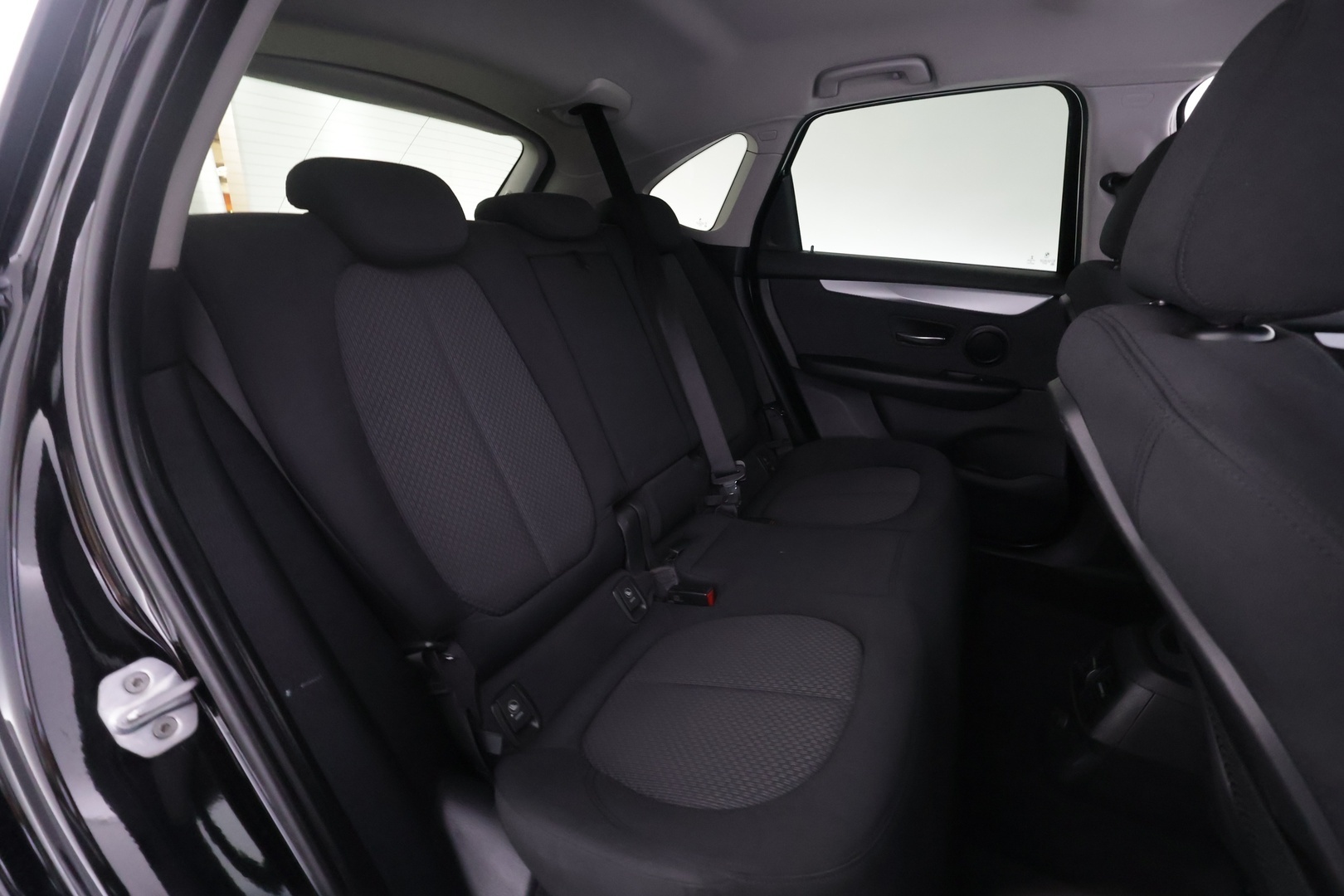 BMW 225 2017